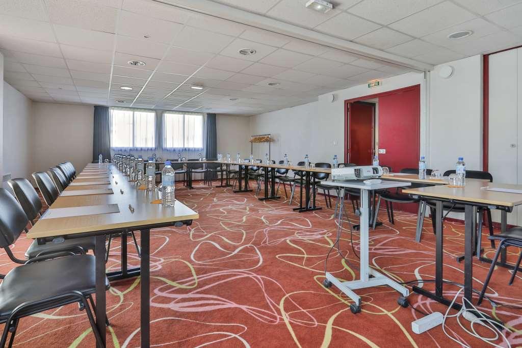 Brit Hotel Rennes St Gregoire - Le Villeneuve Saint-Grégoire Einrichtungen foto
